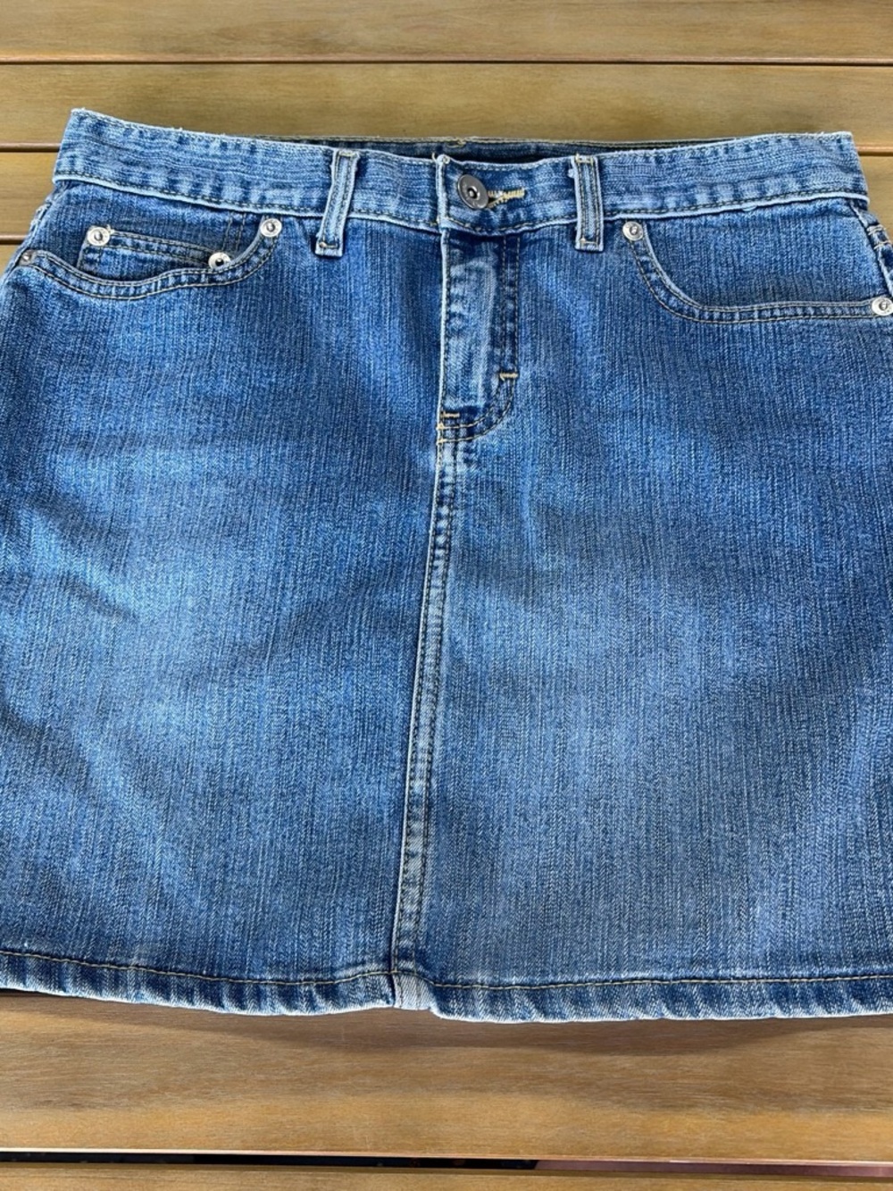 Calvin Klein Jeans Denim Skirt with Contrast Stitching